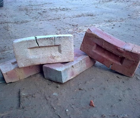 Cegła elewacyjna ręcznie formowana robiona rozbiórkowa Kujawsko-Pomorskie